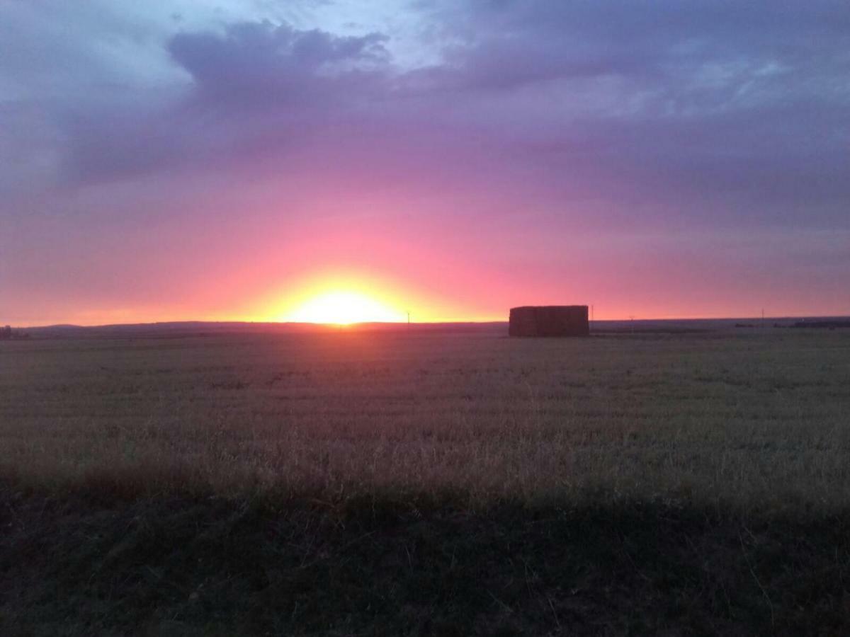 Vila El Carro Del Abuelo Villovela de Pirón Exteriér fotografie