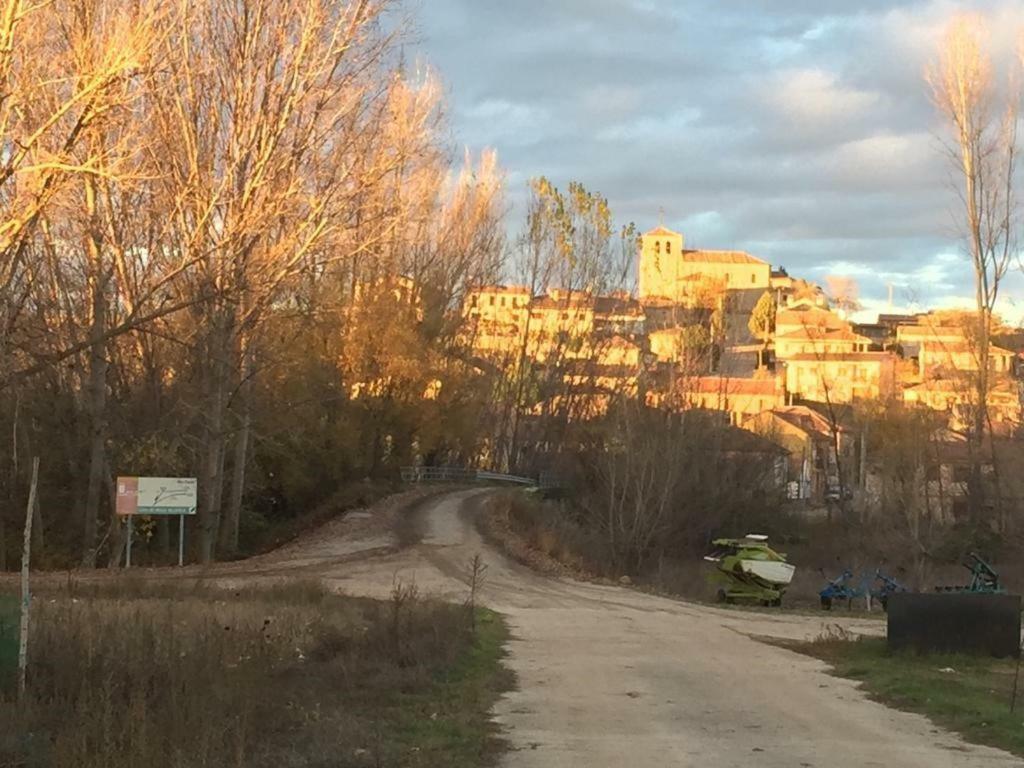 Vila El Carro Del Abuelo Villovela de Pirón Exteriér fotografie