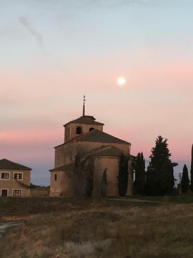 Vila El Carro Del Abuelo Villovela de Pirón Exteriér fotografie